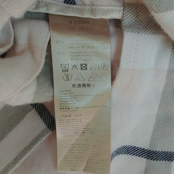 Burberry Mini Pleated Skirt - Picture 7 of 7